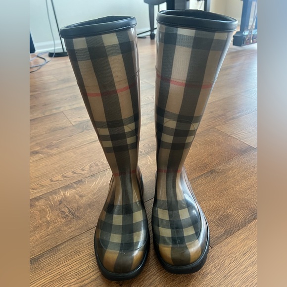 Burberry Plaid Waterproof Rain Boots - Black and Beige - Picture 1 of 13
